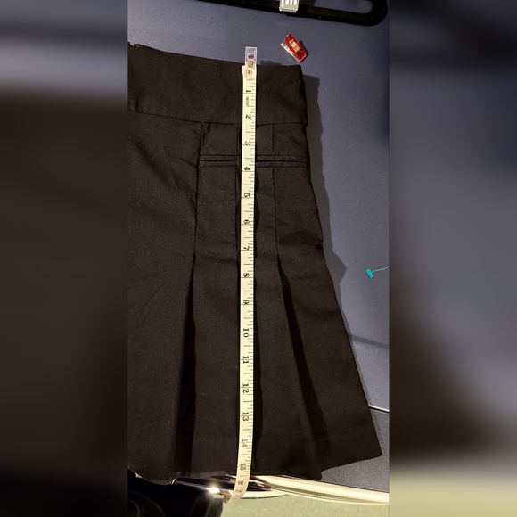 Black pleated mini skirt - Picture 4 of 7